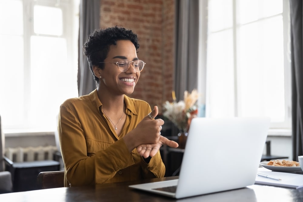 La vitrophanie, un réel outil de communication